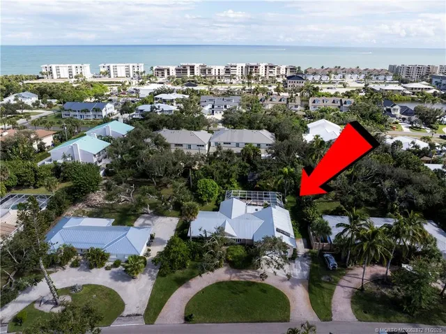 $850,000 | 4812 Sunset Drive, Vero Beach, FL 32963