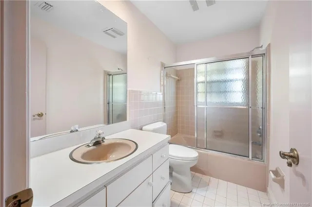 $850,000 | 4812 Sunset Drive, Vero Beach, FL 32963