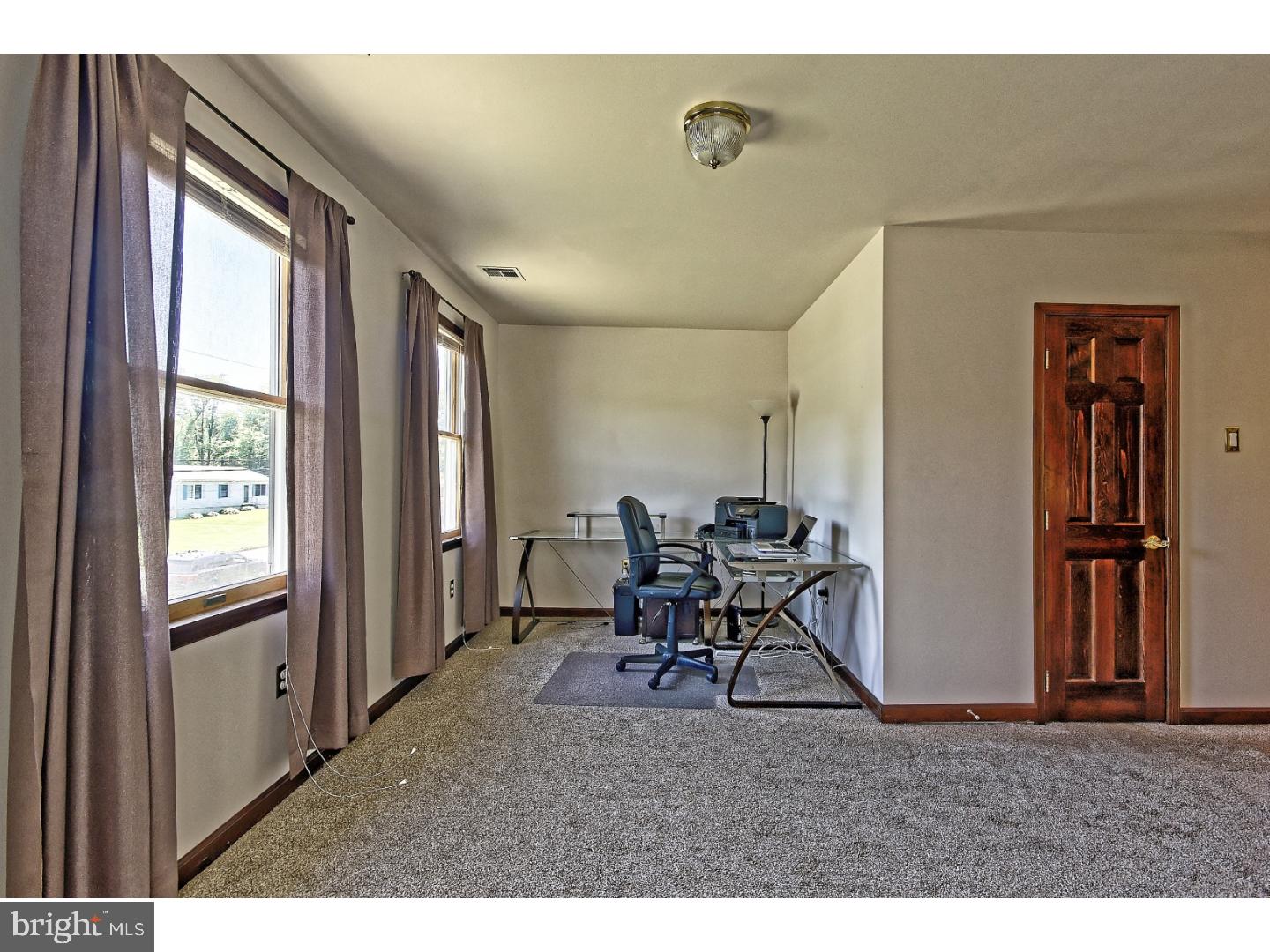 39 Harrell Avenue Williamstown, NJ 08094 - Photo 16 of 25 Master Bedroom