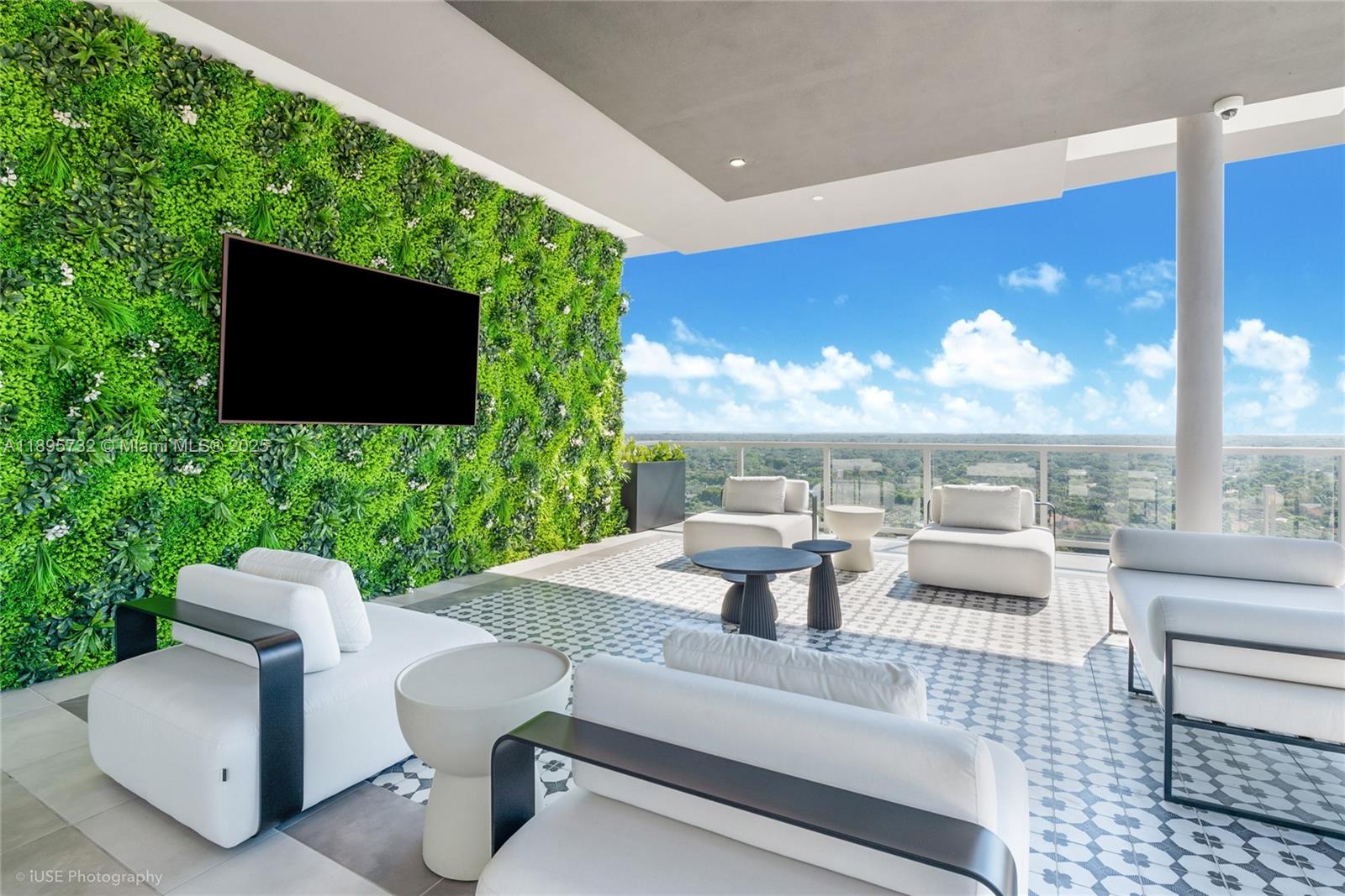 9600 South Dixie Highway, Unit A1A15 Miami, FL 33156 - Photo 3 of 40