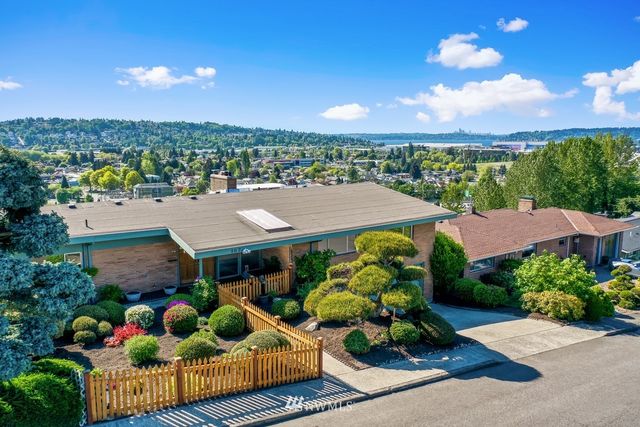 a view of a patio with potted plants