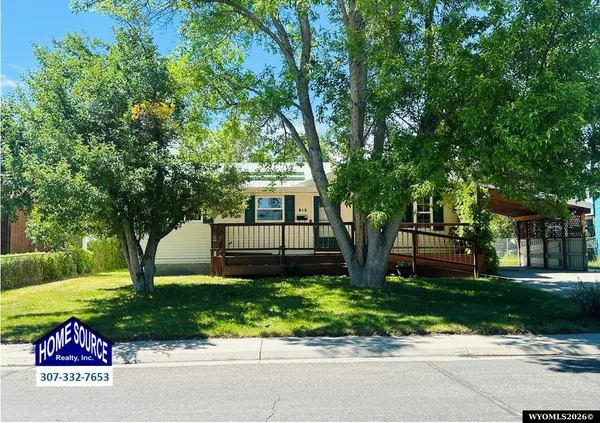 $350,000 | 915 Black Boulevard, Lander, WY 82520