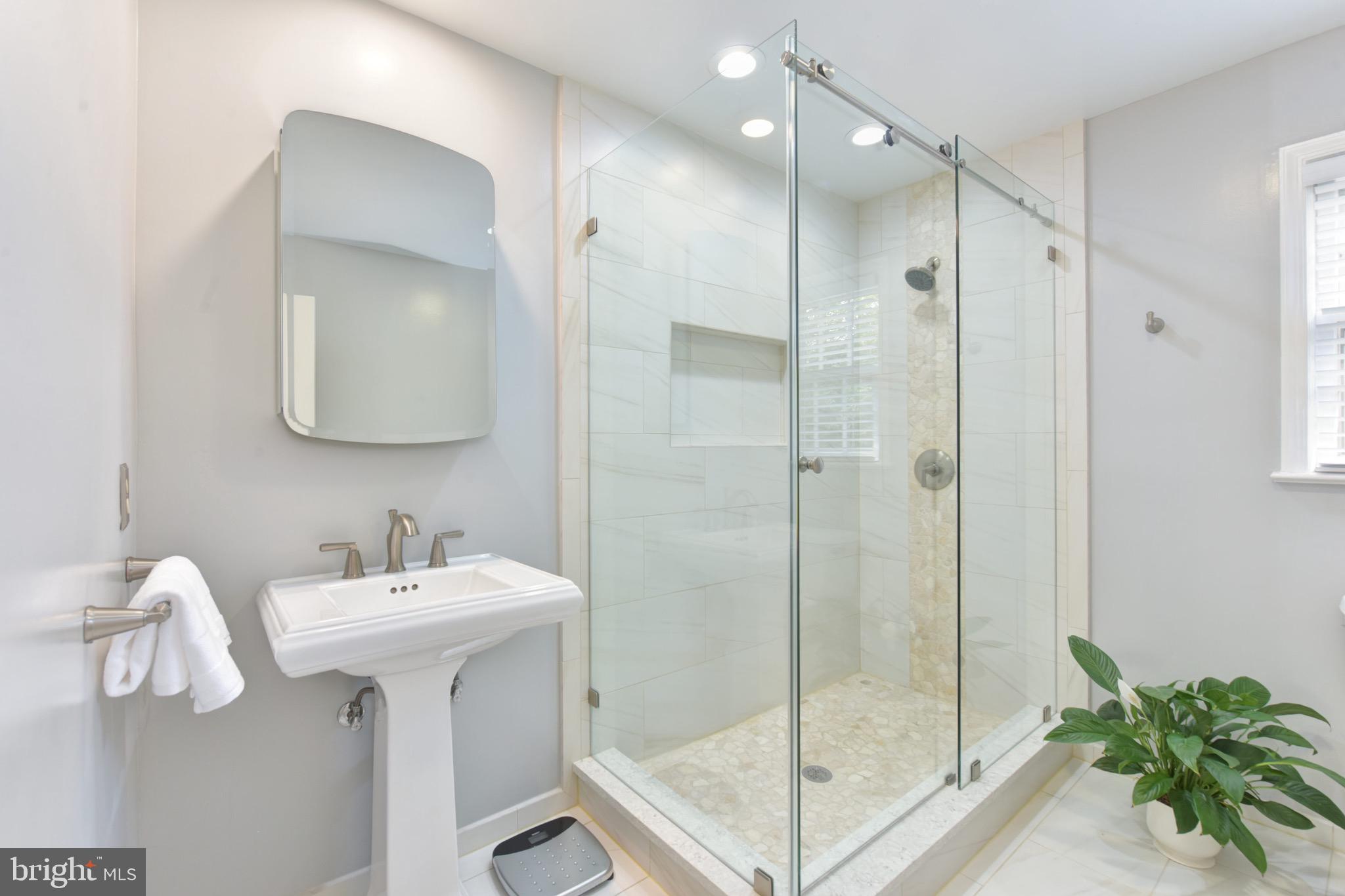 1609 Stonebridge Road Alexandria, VA 22304 - Photo 31 of 53 Primary Bedroom renovated full bathroom