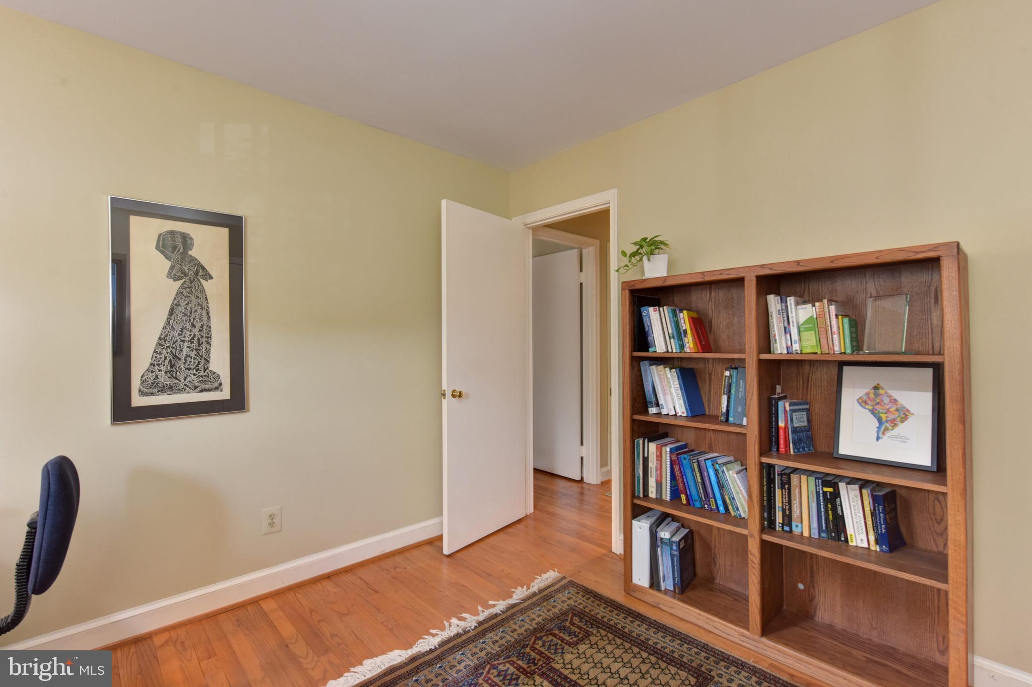 1609 Stonebridge Road Alexandria, VA 22304 - Photo 37 of 53 Home Office / Bedroom #4