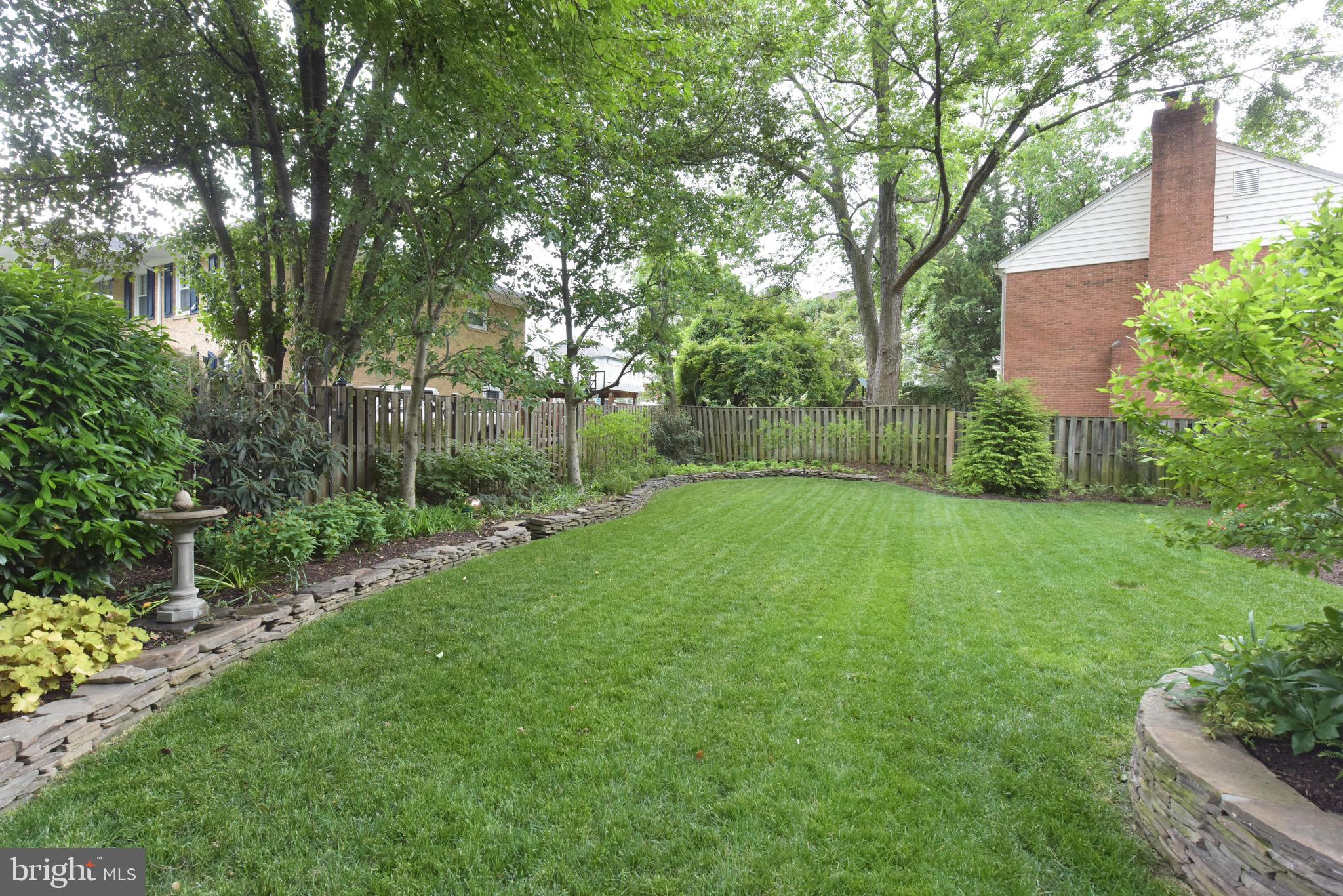 1609 Stonebridge Road Alexandria, VA 22304 - Photo 6 of 53 Exceptionally designed landscaping.