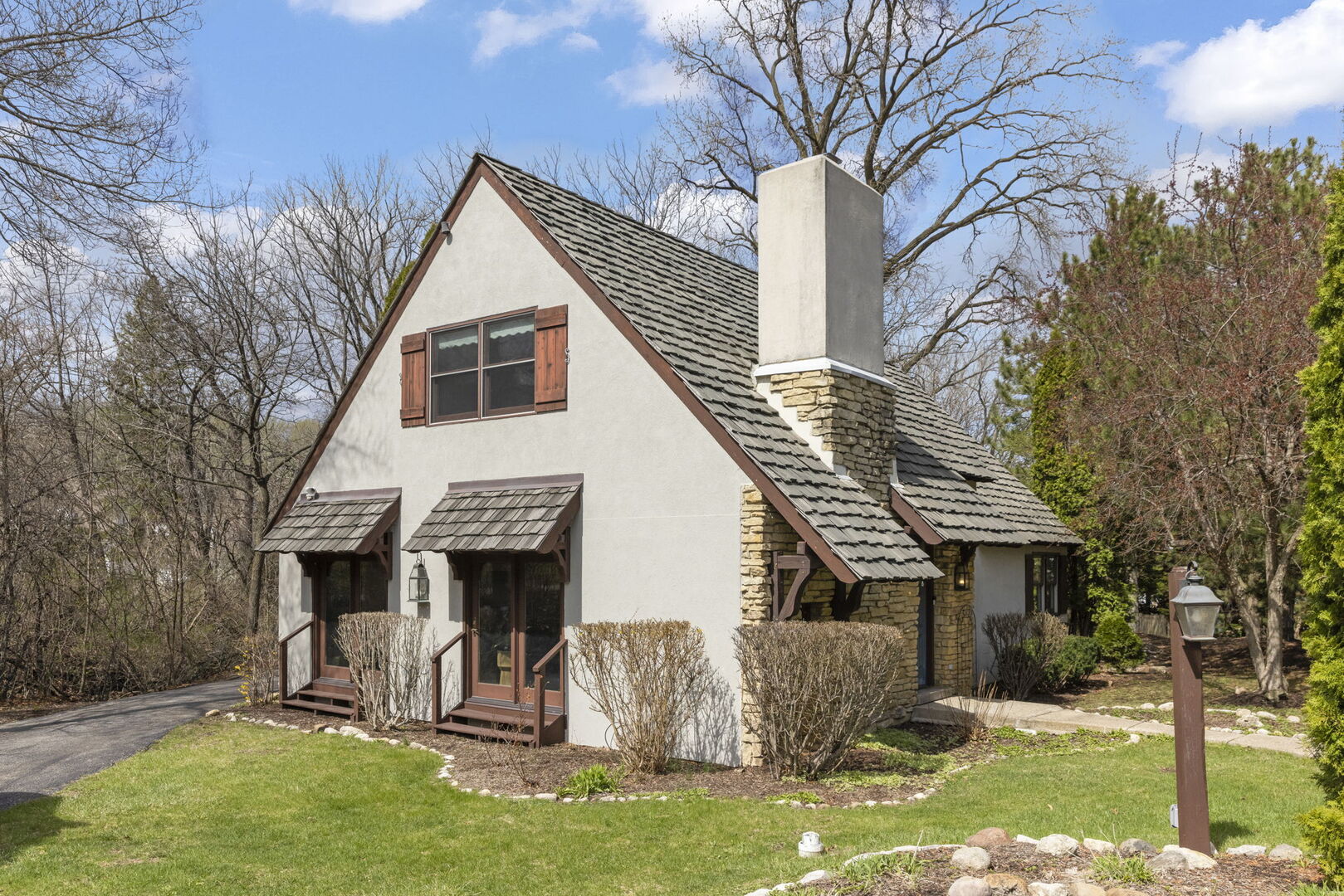 1205 Bonner Road Wauconda, IL 60084 - Photo 1 of 43