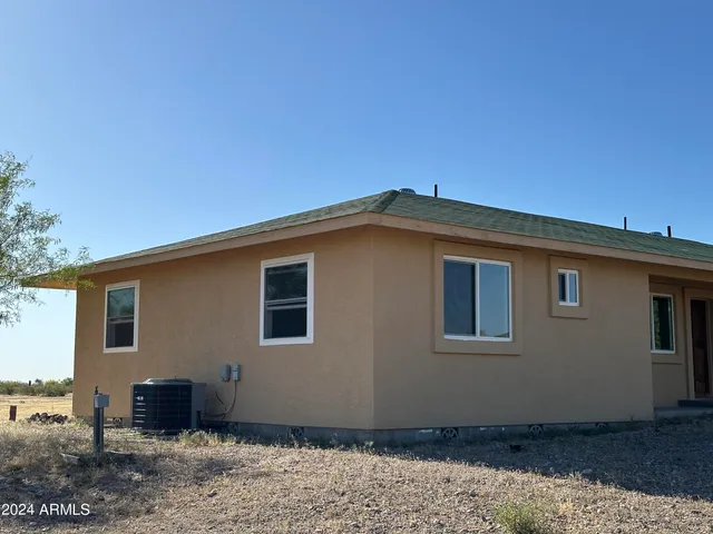 $325,000 | 7801 South 547th Avenue, Tonopah, AZ 85354