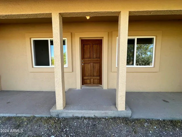 $325,000 | 7801 South 547th Avenue, Tonopah, AZ 85354