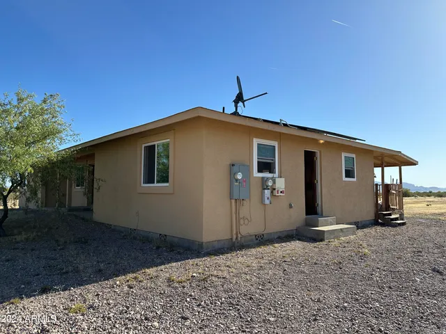 $325,000 | 7801 South 547th Avenue, Tonopah, AZ 85354