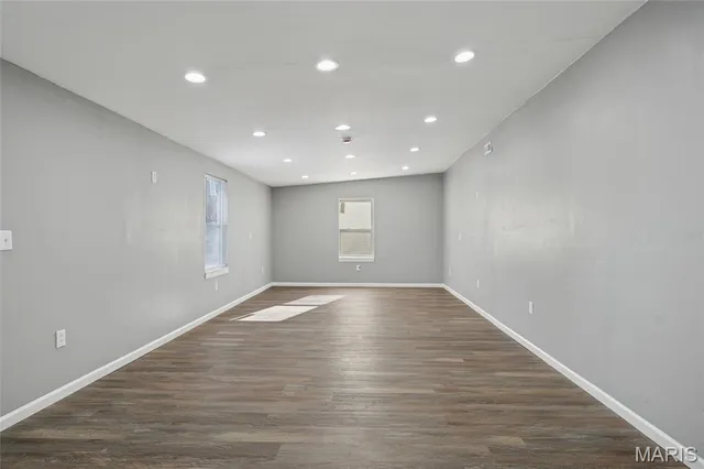 $129,900 | 9820 Lorna Lane, St. Louis, MO 63136