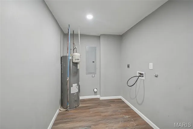 $129,900 | 9820 Lorna Lane, St. Louis, MO 63136