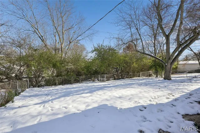 $129,900 | 9820 Lorna Lane, St. Louis, MO 63136