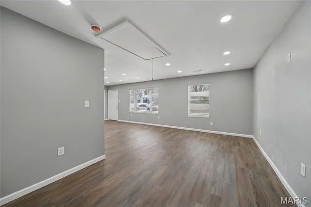 $129,900 | 9820 Lorna Lane, St. Louis, MO 63136