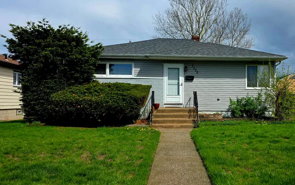 $194,500 | 7529 Maryland Avenue, Hammond, IN 46323