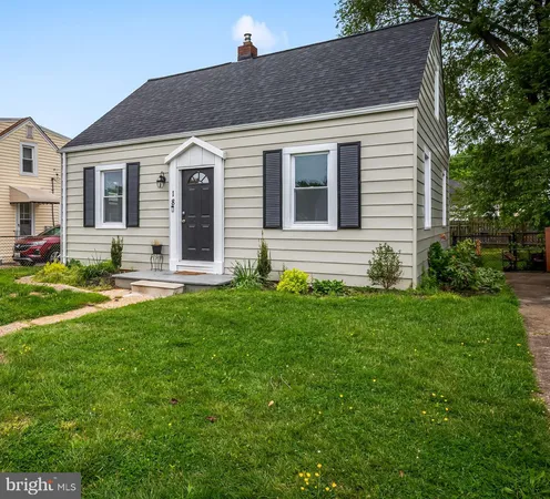 $2,350 | 18 Crafton Road, Baltimore, MD 21221