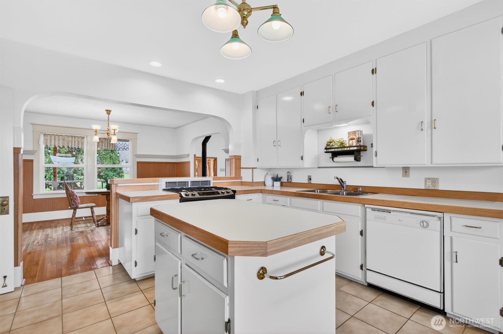 211 South Welcome Slough Road Cathlamet, WA 98612 - Photo 11 of 40