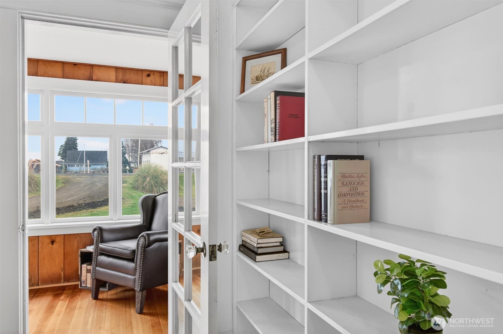 211 South Welcome Slough Road Cathlamet, WA 98612 - Photo 8 of 40