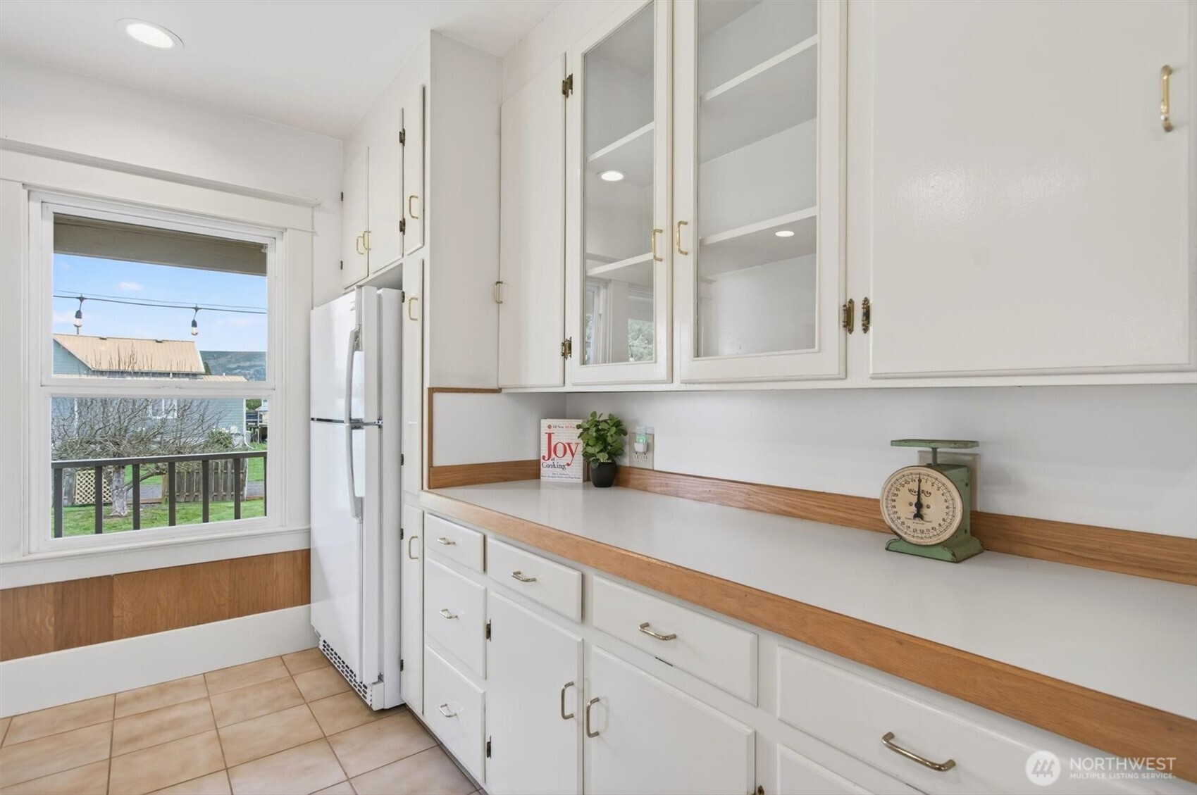 211 South Welcome Slough Road Cathlamet, WA 98612 - Photo 10 of 40