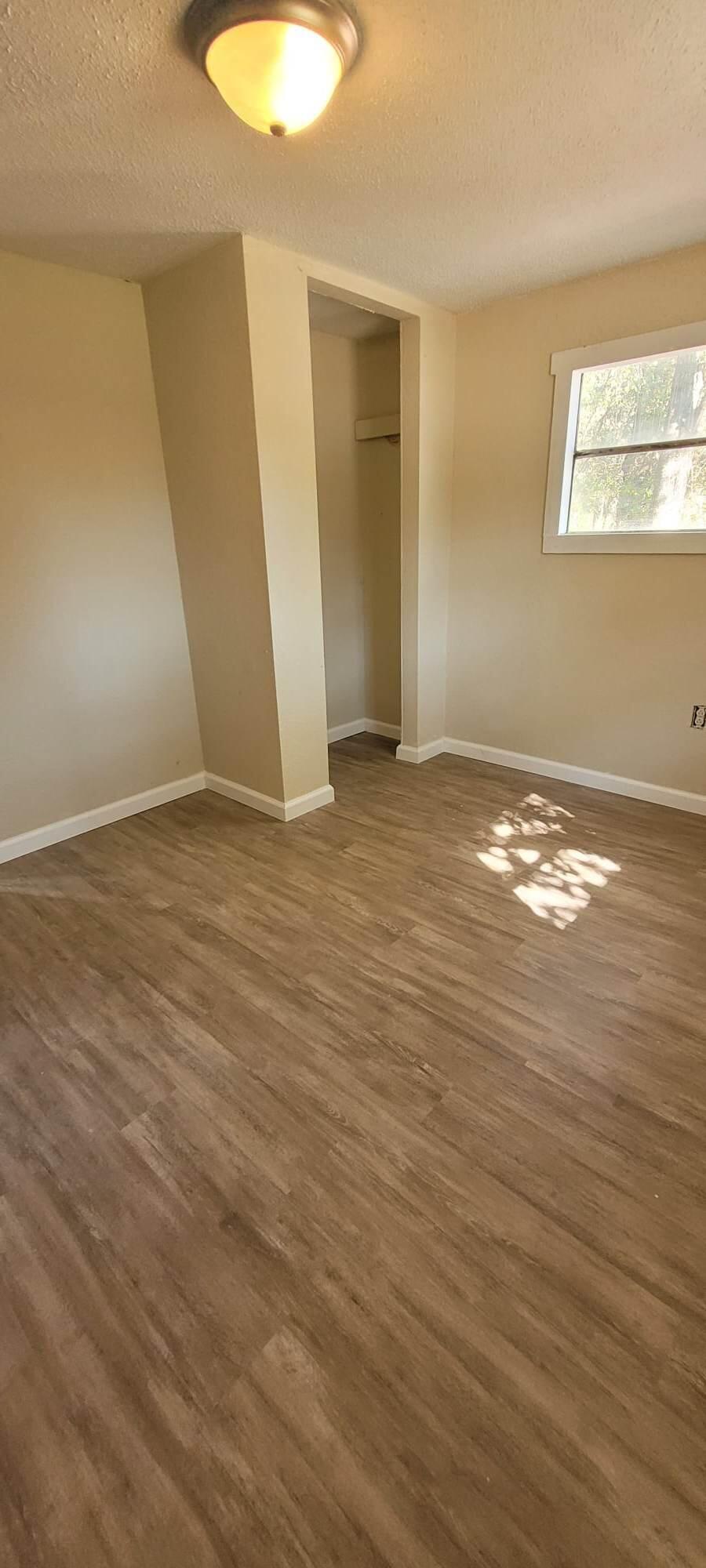 808 East Chestnut Avenue Crestview, FL 32539 - Photo 4 of 6 Bedroom