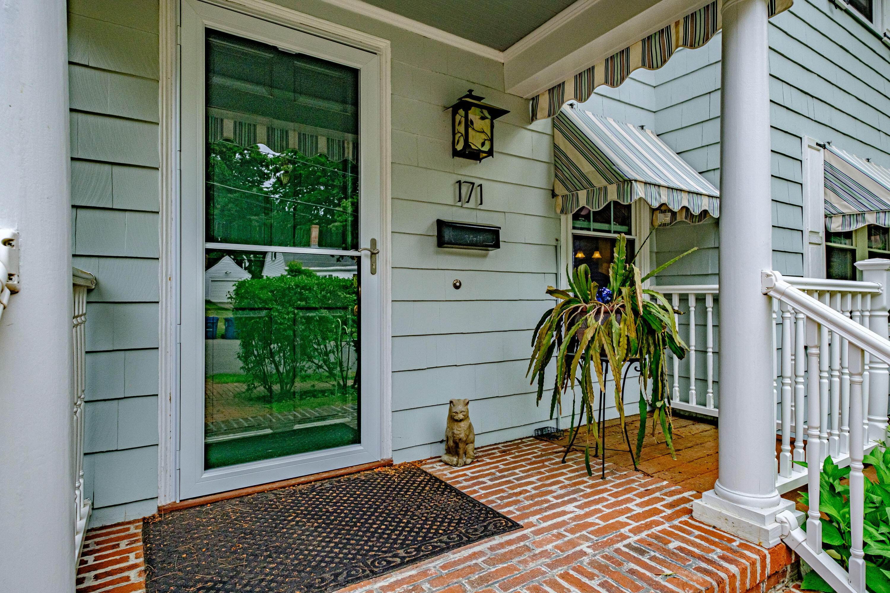 171 Edwards Street Portland, ME 04102 - Photo 2 of 79 20210708gp-61006