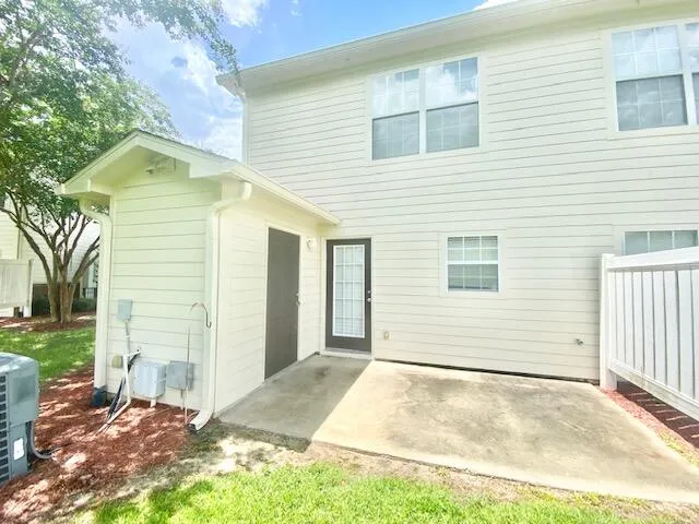 $1,400 | 514 Wingspan Way, Crestview, FL 32536