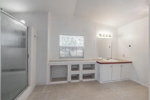 $359,000 | 417 Wood River Road, Millsap, TX 76066