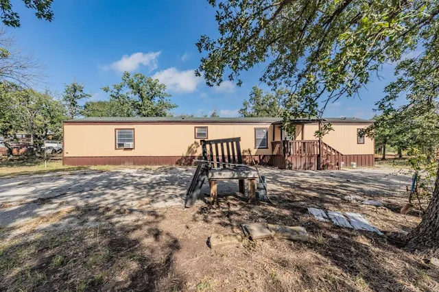 $359,000 | 417 Wood River Road, Millsap, TX 76066