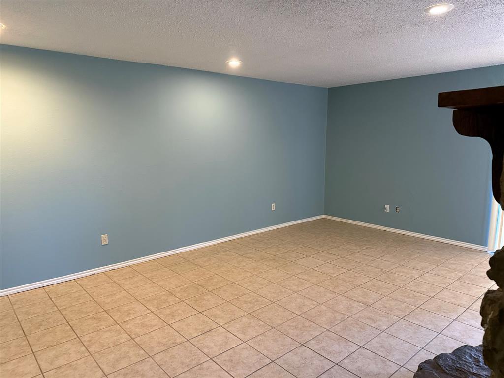 2414 March Lane Grand Prairie, TX 75050 - Photo 3 of 15 a view of empty room