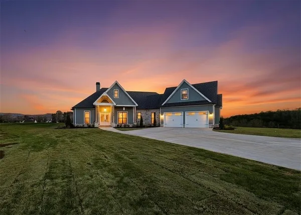 $849,900 | 303 Eminence Peak, Rydal, GA 30171
