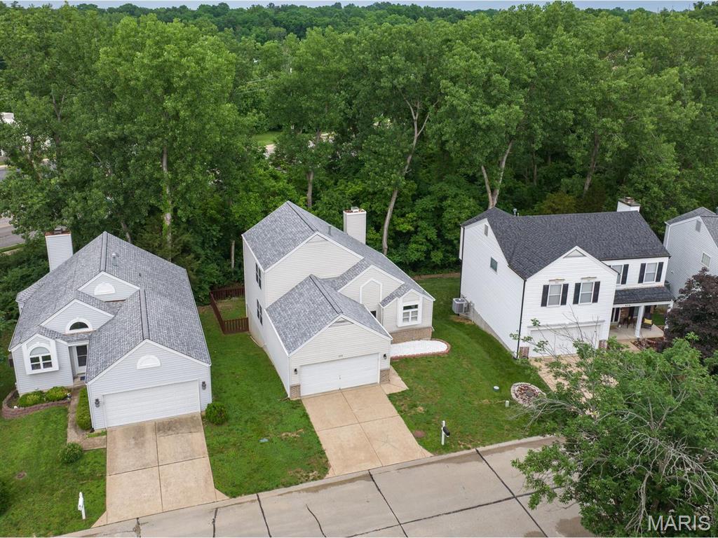 638 Cascade Lk Court Ballwin, MO 63021 - Photo 27 of 38