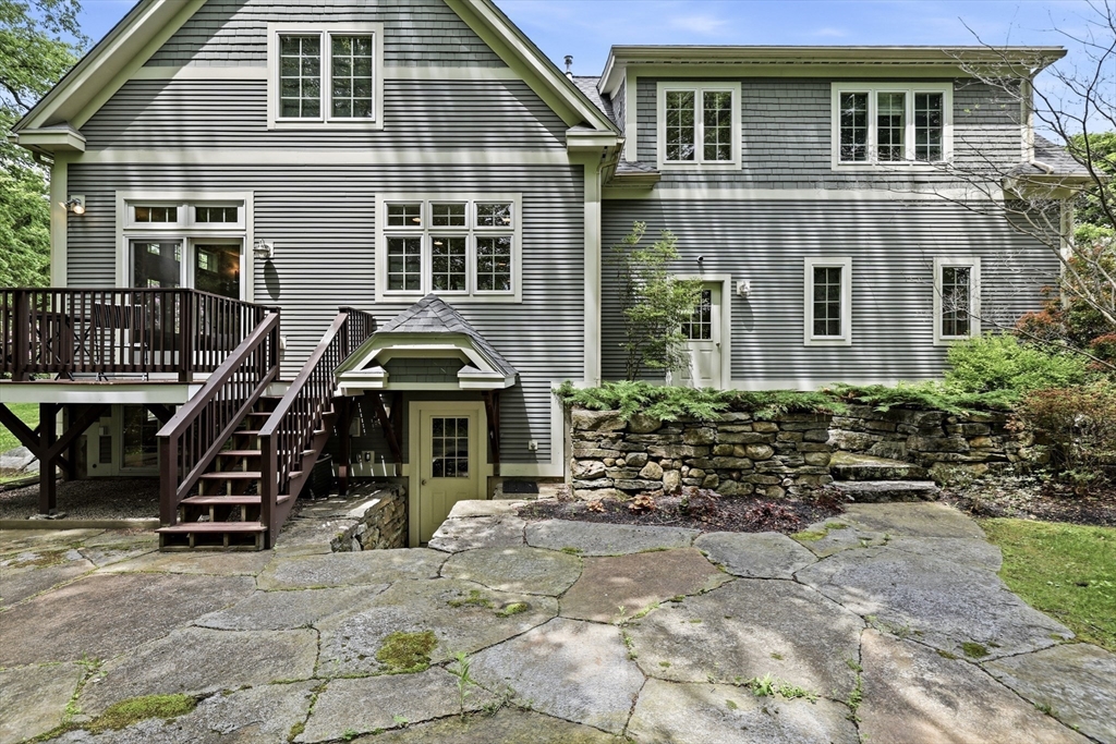 36 Sovereign Way Northampton, MA 01062 - Photo 28 of 39