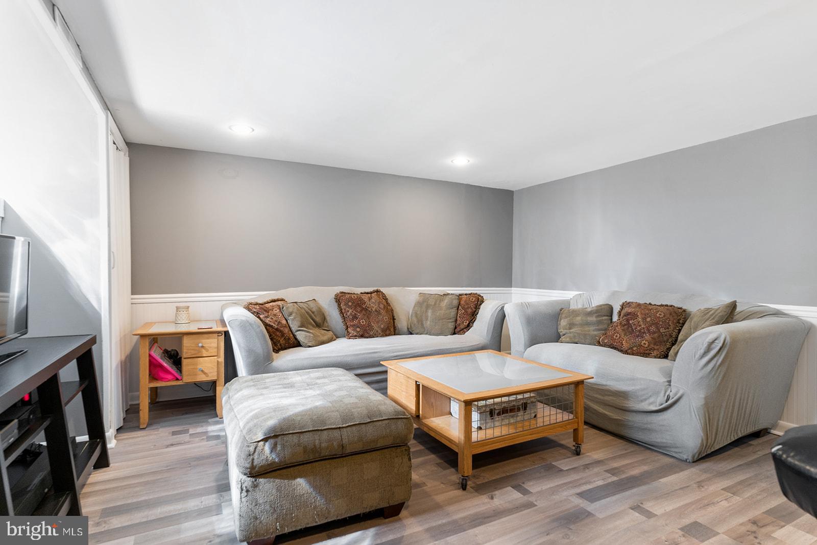 3438 Primrose Road Philadelphia, PA 19114 - Photo 29 of 38 Gallery Image 29