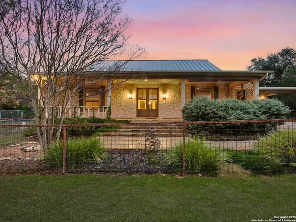 $1,690,000 | 1210 Whispering Woods Trail, New Braunfels, TX 78132