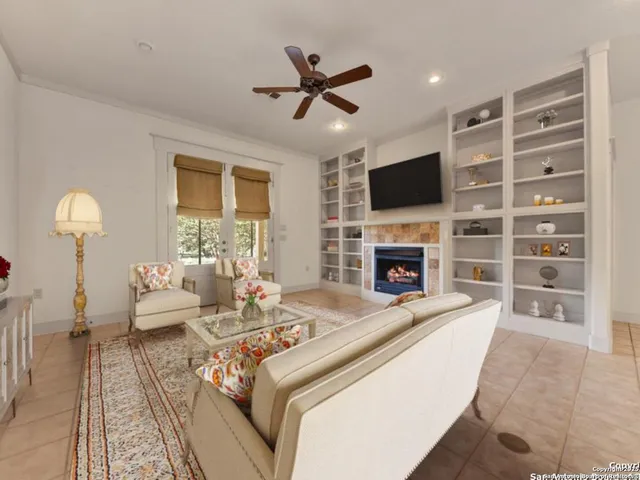 $1,790,000 | 1210 Whispering Woods Trail, New Braunfels, TX 78132