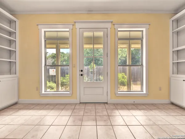 $1,690,000 | 1210 Whispering Woods Trail, New Braunfels, TX 78132