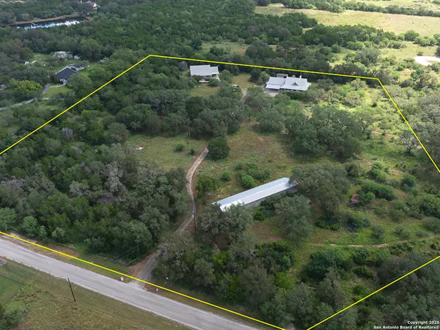 $1,790,000 | 1210 Whispering Woods Trail, New Braunfels, TX 78132