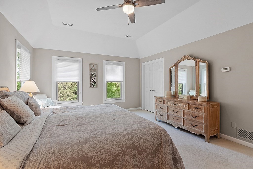 75 Colonial Drive Shrewsbury, MA 01545 - Photo 23 of 42