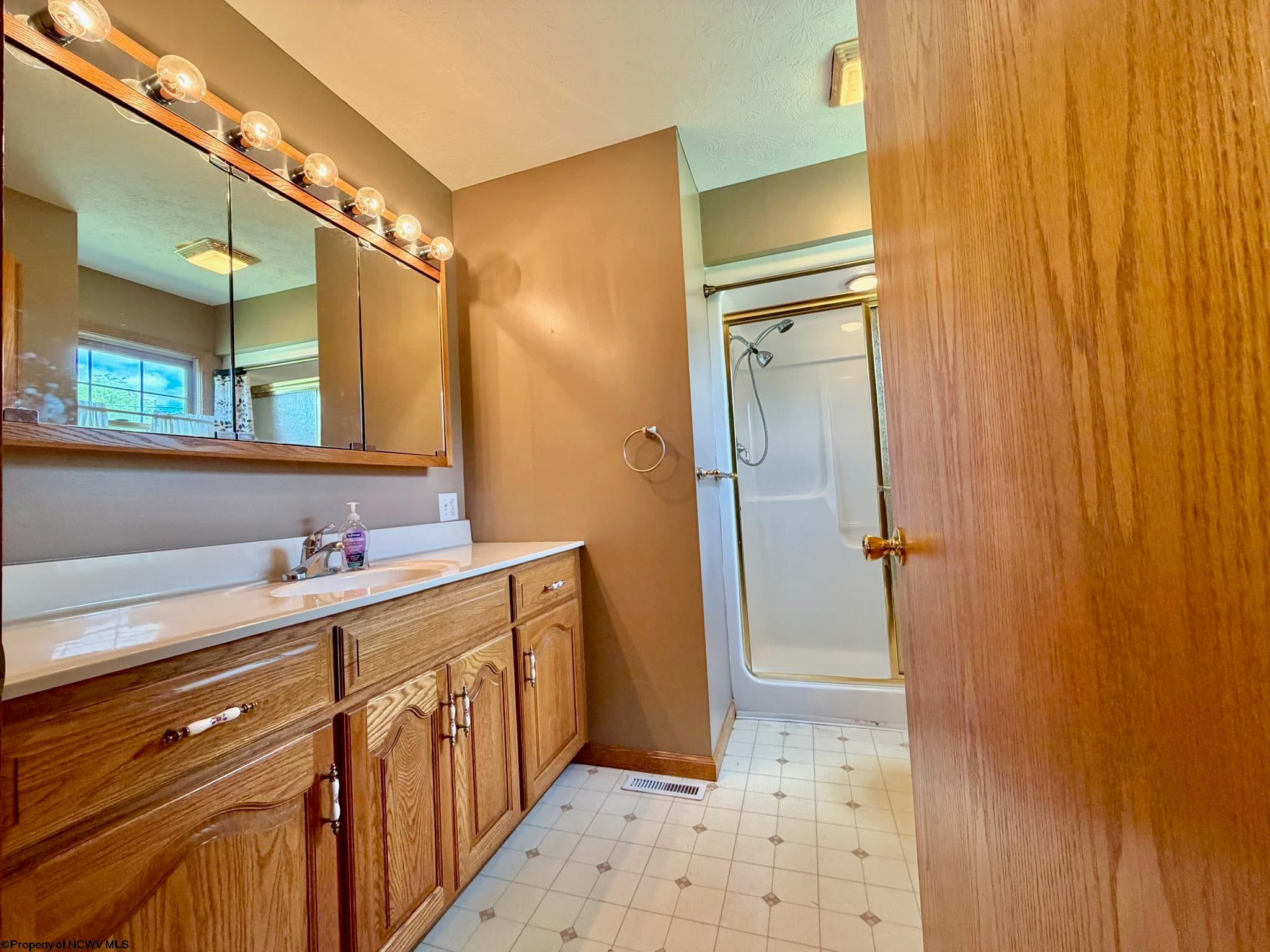 201 Simpson Run Road Weston, WV 26452 - Photo 13 of 50 Gallery Image 13