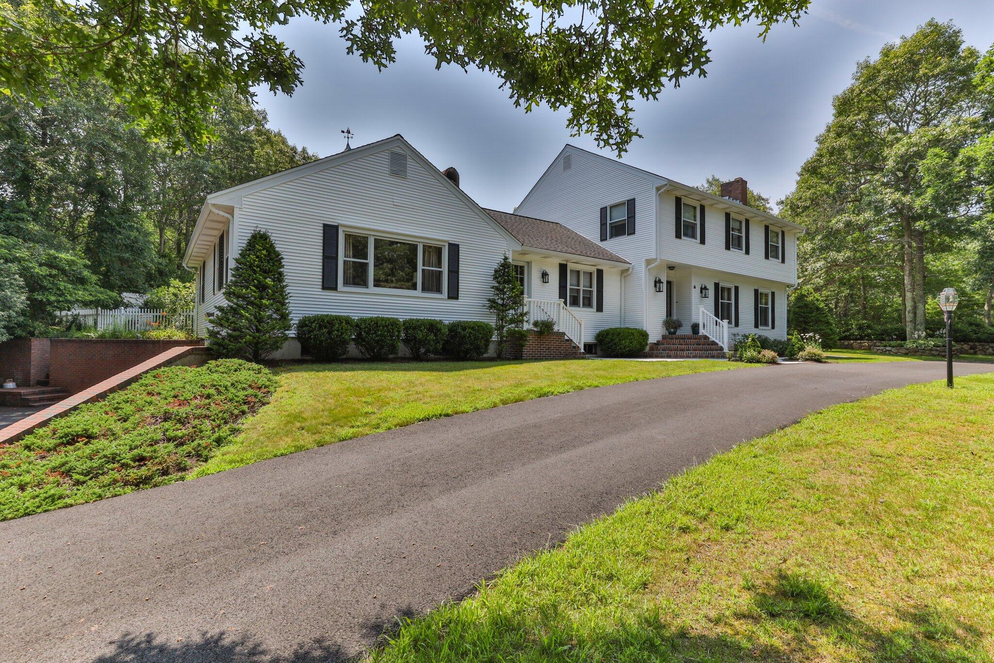 16 Robin Road Sandwich, MA 02563 - Photo 3 of 65 7-web-or-mls-16-robin-rd