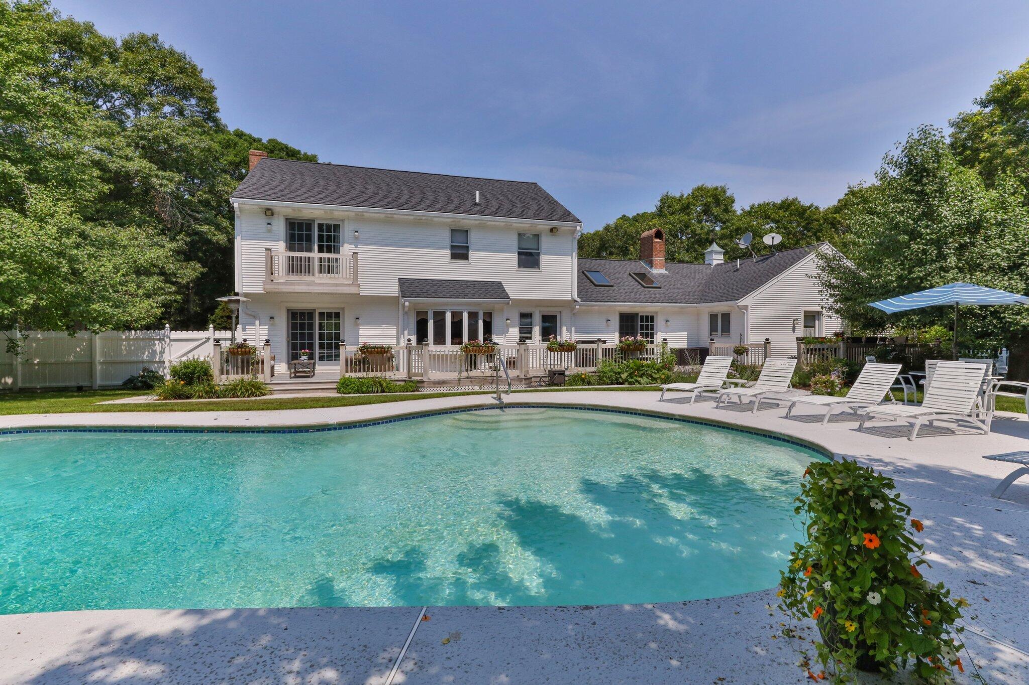 16 Robin Road Sandwich, MA 02563 - Photo 4 of 65 65-web-or-mls-16-robin-rd
