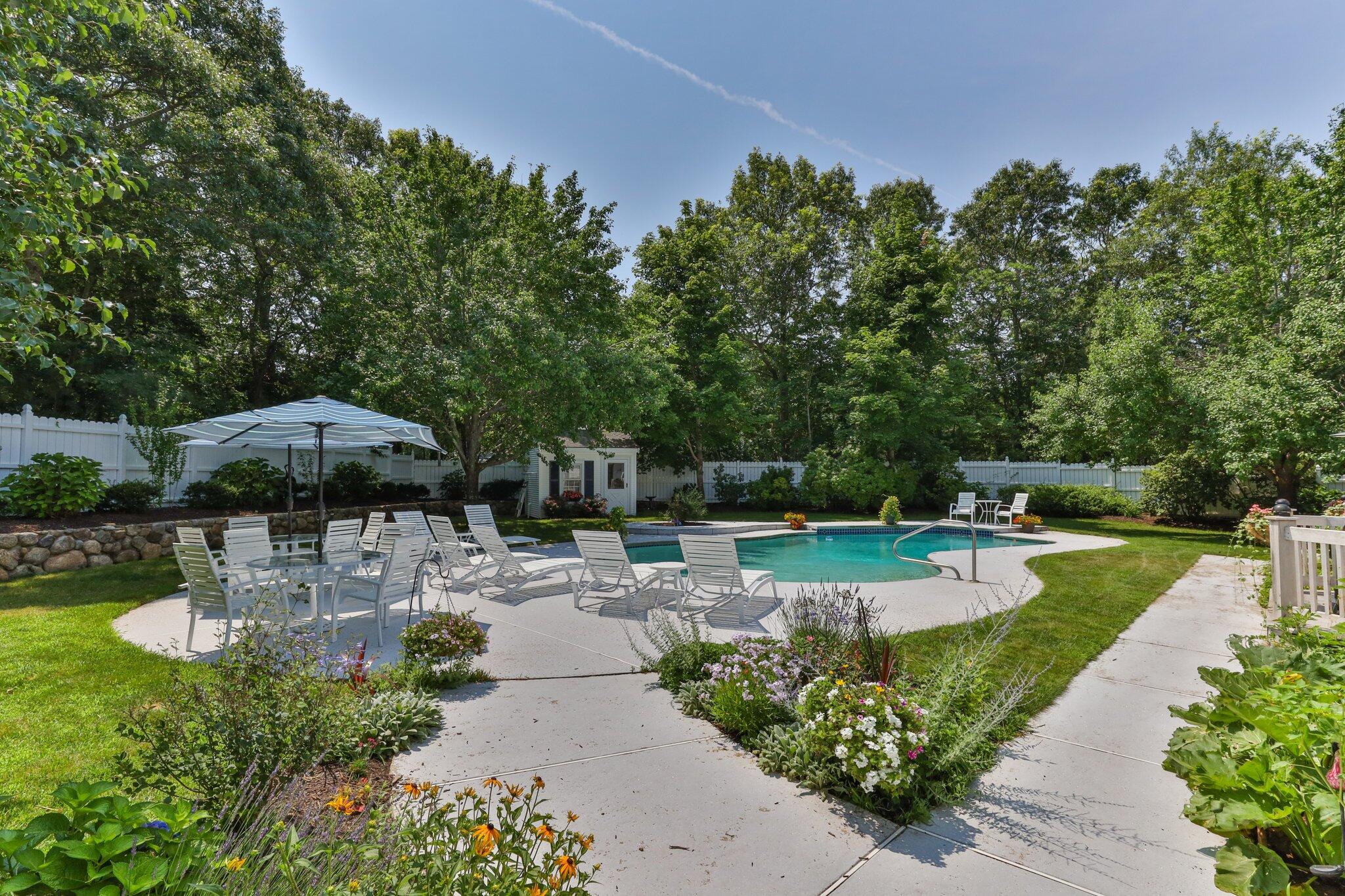 16 Robin Road Sandwich, MA 02563 - Photo 5 of 65 53-web-or-mls-16-robin-rd