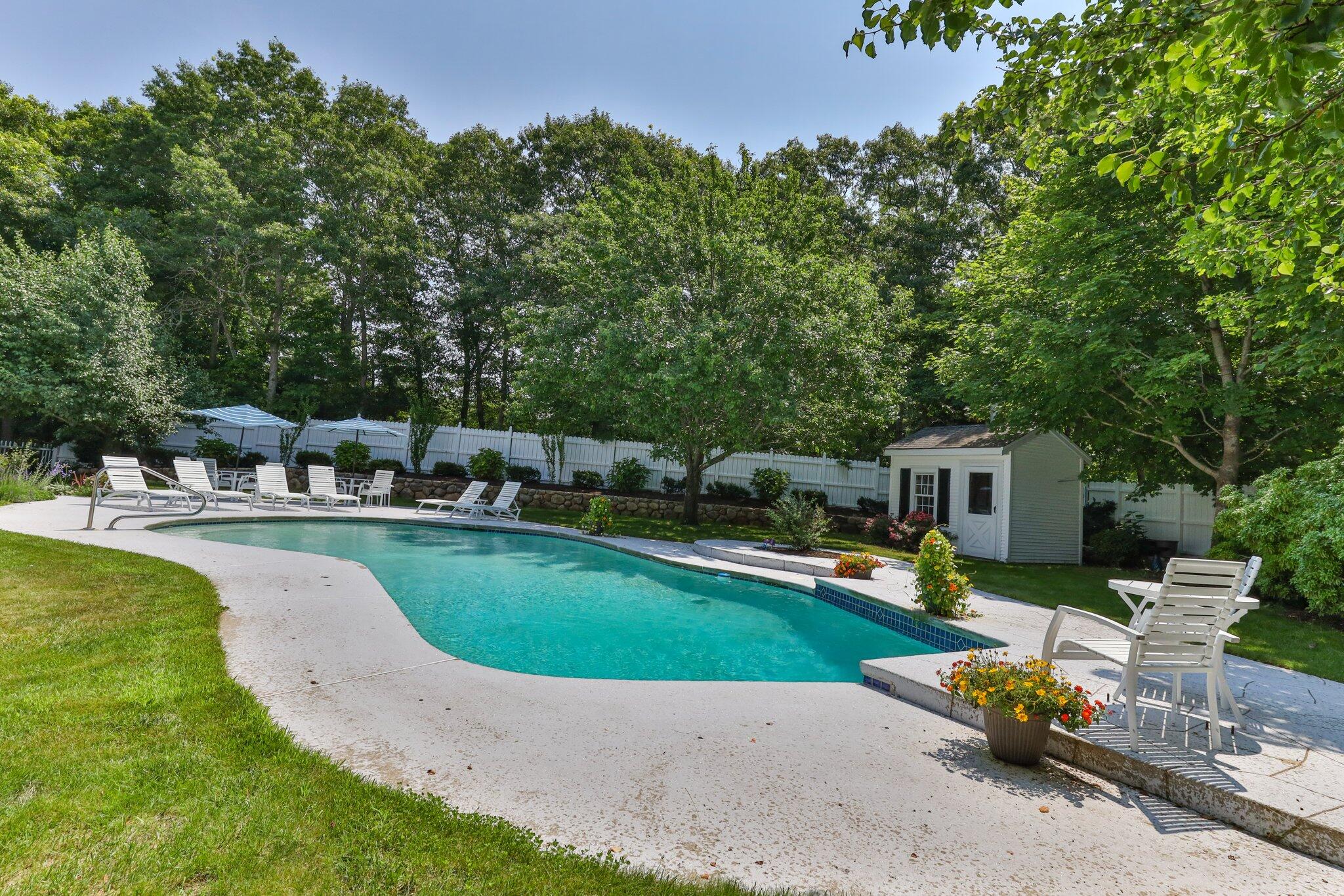 16 Robin Road Sandwich, MA 02563 - Photo 55 of 65 61-web-or-mls-16-robin-rd
