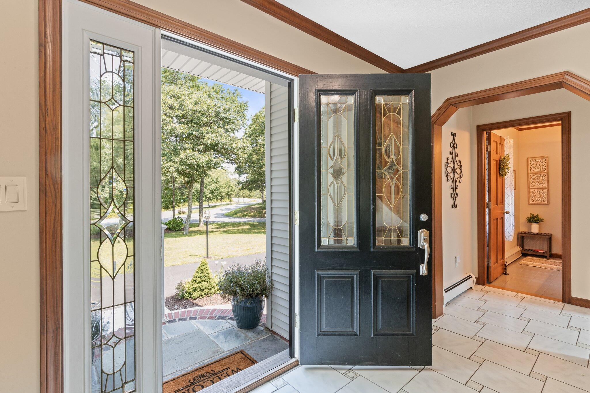 16 Robin Road Sandwich, MA 02563 - Photo 6 of 65 22-web-or-mls-16-robin-rd