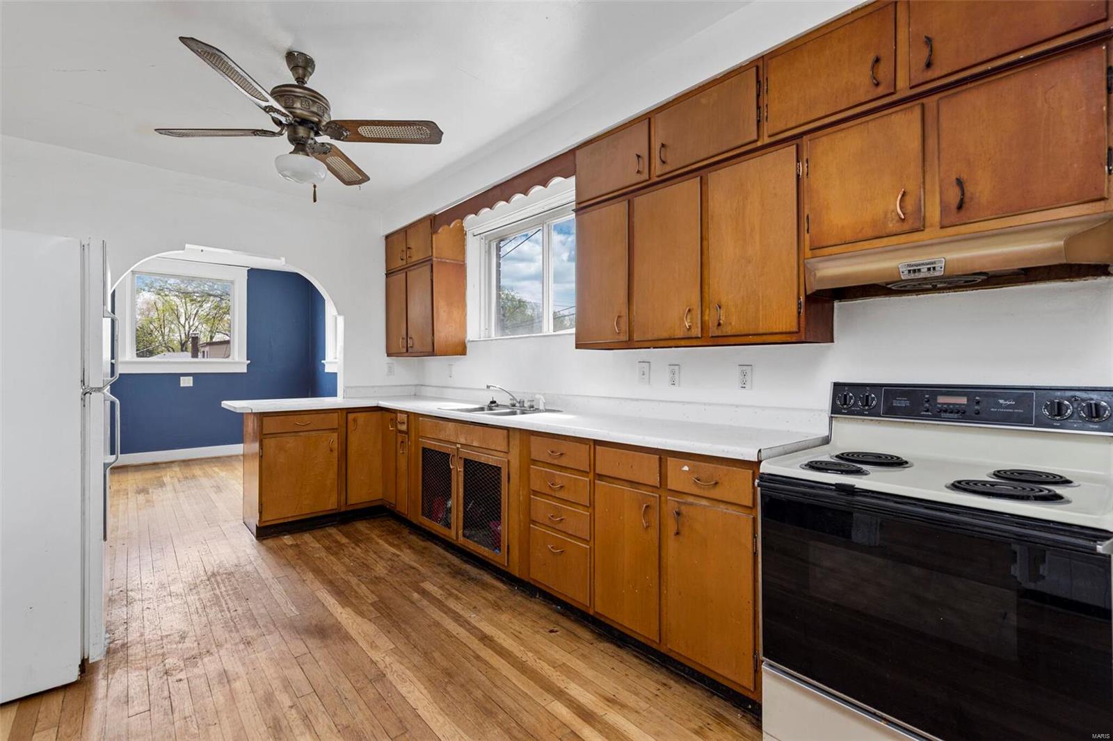 3616 Watson Road St. Louis, MO 63109 - Photo 9 of 54