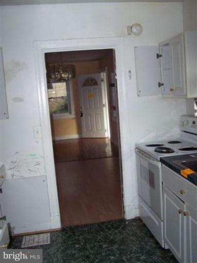 4902 Powder Mill Road Beltsville, MD 20705 - Photo 15 of 25 Kitchen