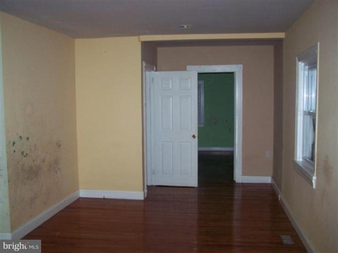 4902 Powder Mill Road Beltsville, MD 20705 - Photo 19 of 25 Family Room #2