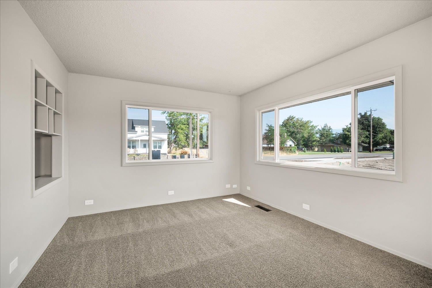 525 North Long Road Greenacres, WA 99016 - Photo 21 of 45 Gallery Image 21
