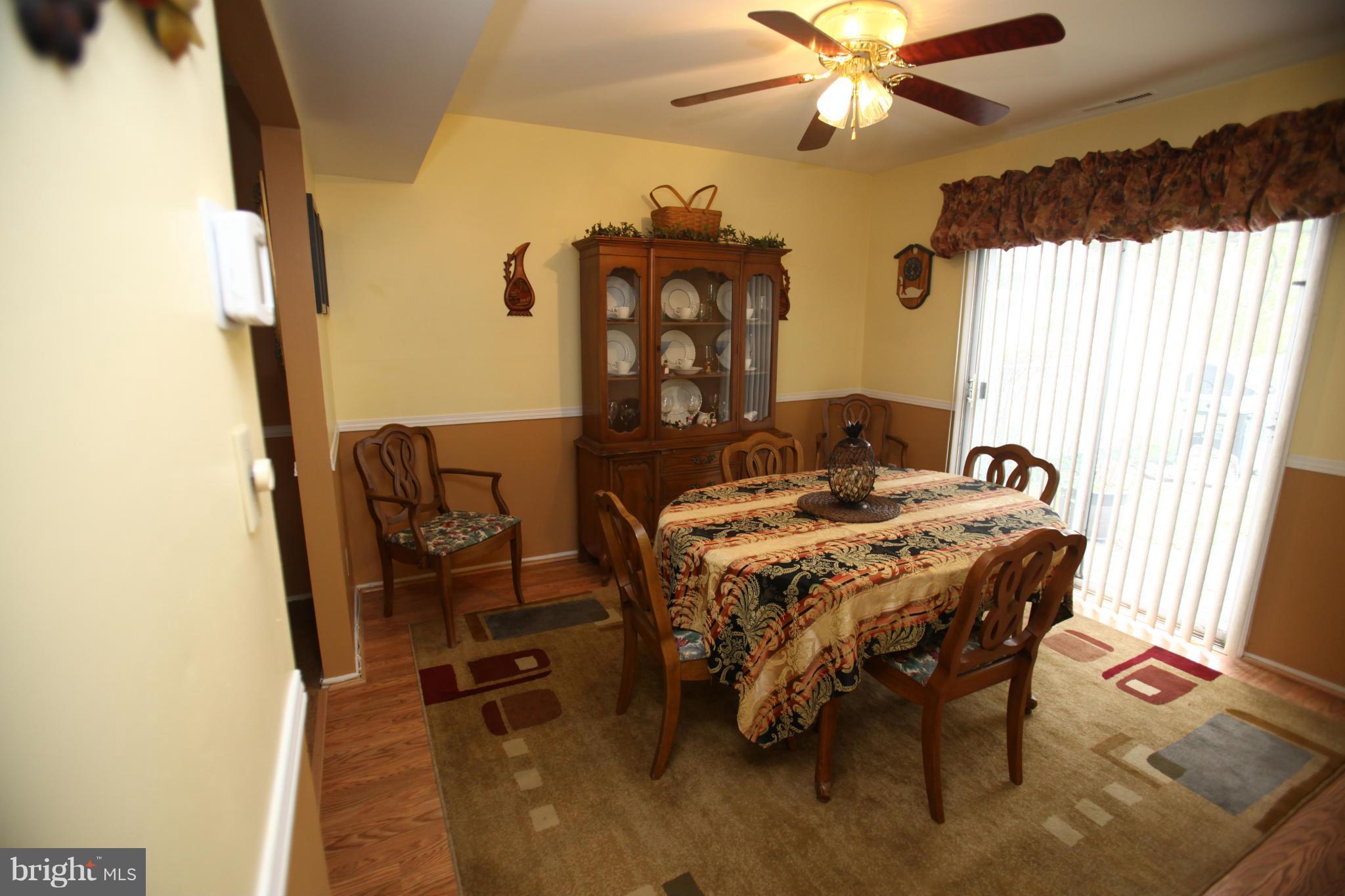 1905 Brookdale Road Baltimore, MD 21244 - Photo 4 of 30 Dining Room