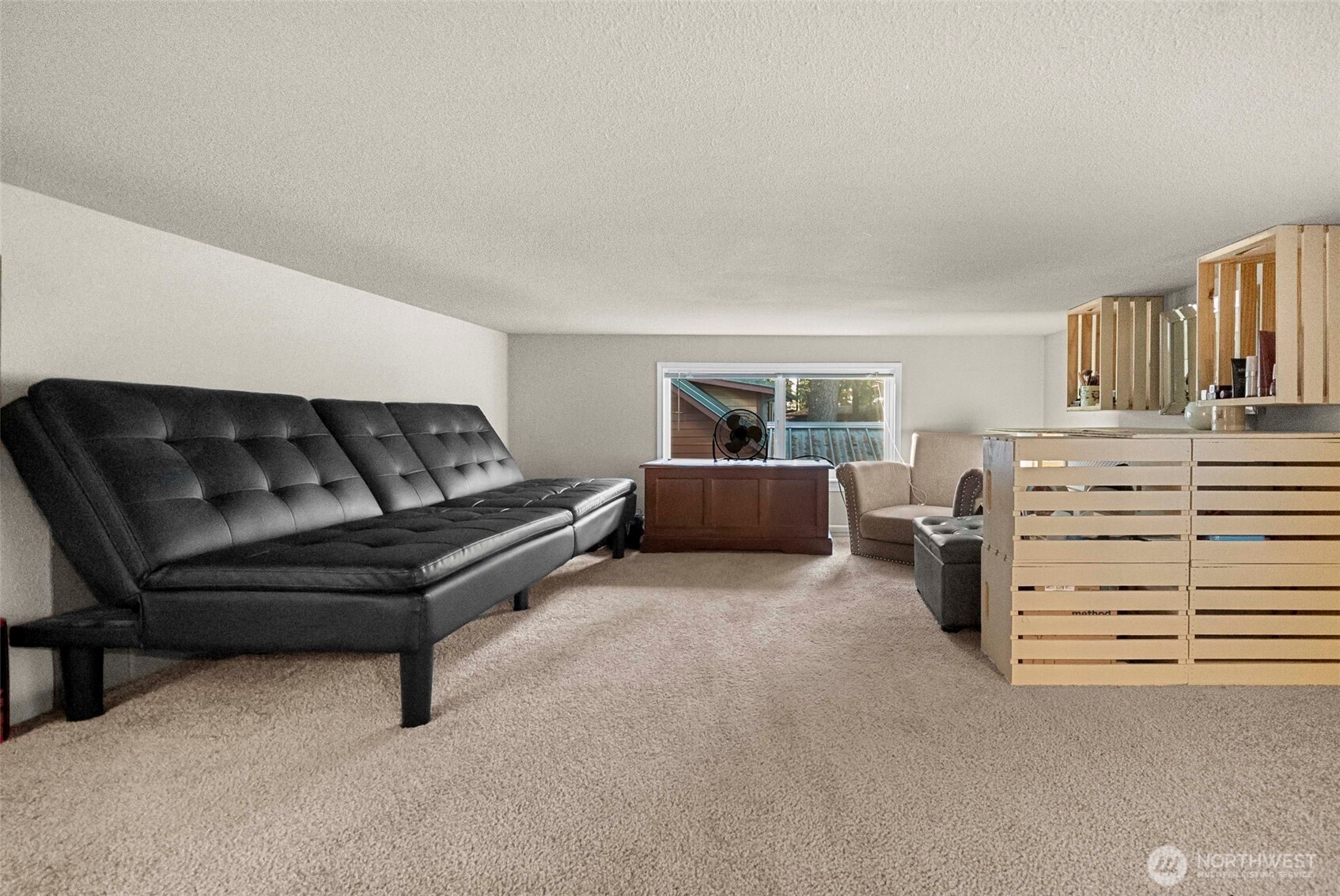 1546 Reservation Road Southeast, Unit 218 Olympia, WA 98513 - Photo 18 of 40 a living room with furniture