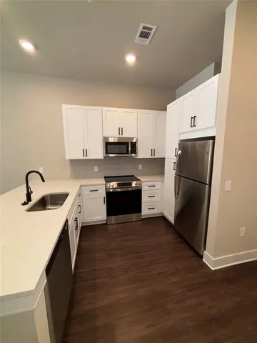 $1,400 | 111 Town Place, Unit 2610, Fairview, TX 75069